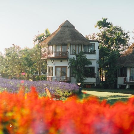 Phusanfah Resort Mae Taeng Exterior foto